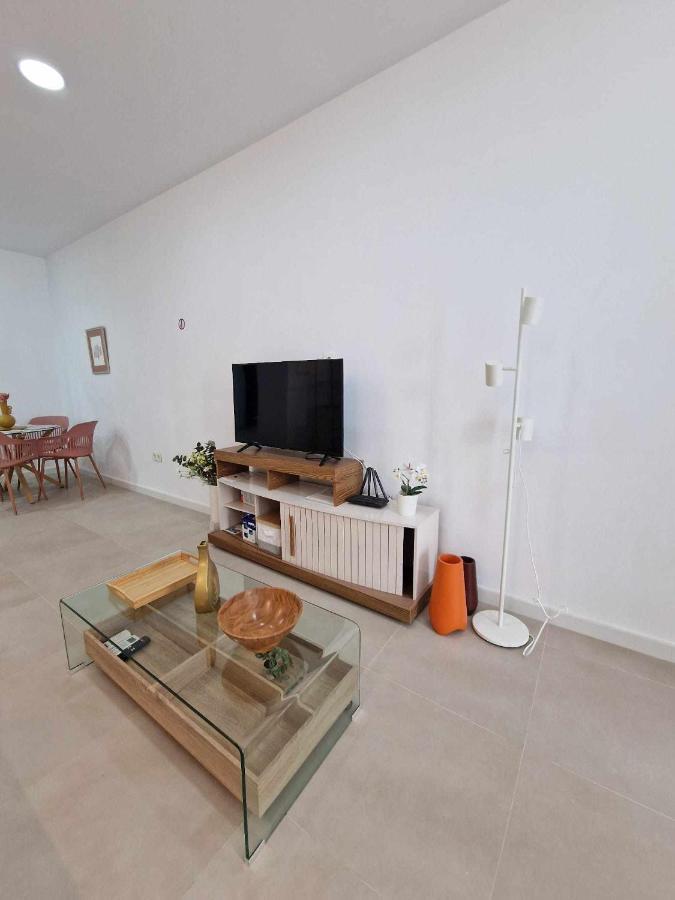 Moderno Apartamento 3 En Calle Marmoles Malaga Exterior photo